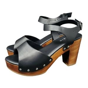 Torrid Platform Wooden Block Heel Sandals Womens Size 7.5 Faux Leather Chunky